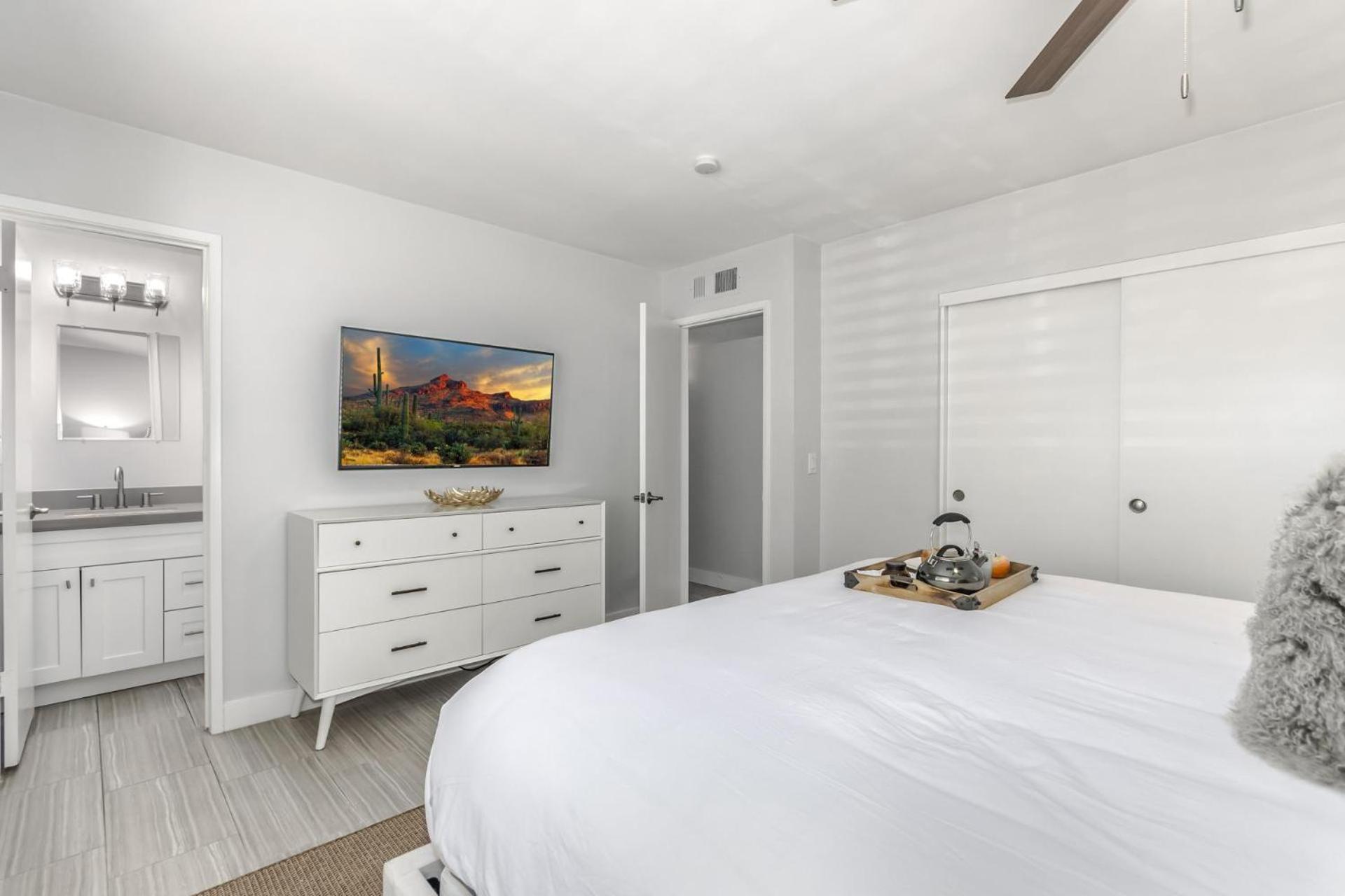 Endless Elegance-mins 2 Old Town-large Groups * Scottsdale