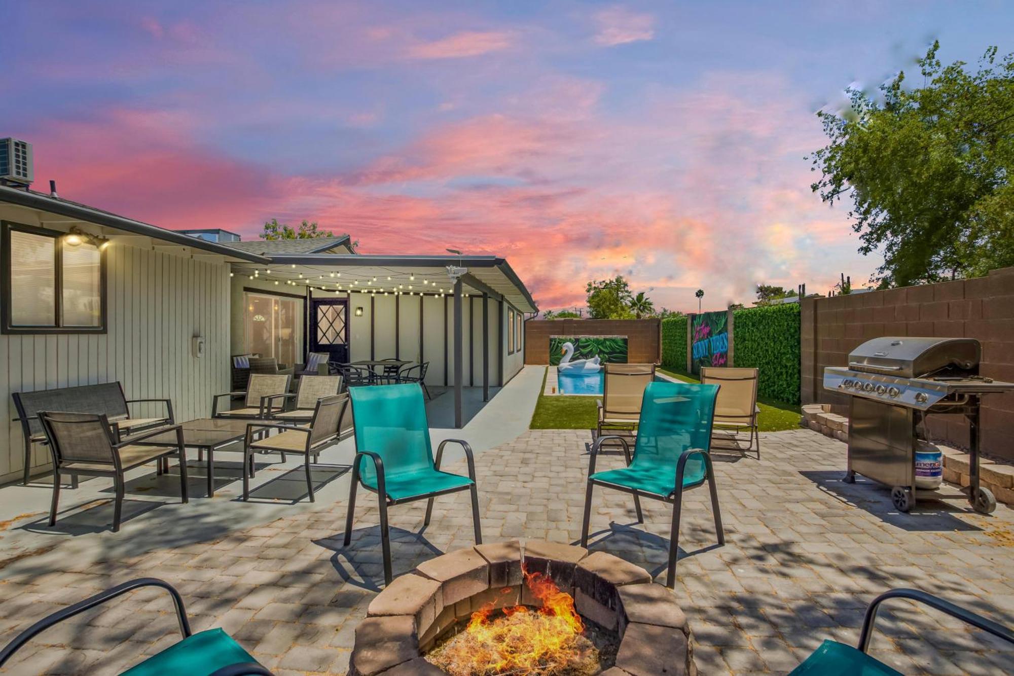 Sunkiss - Backyard Oasis - Old Town *