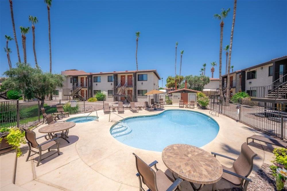 218 Fully Furnished 1br Suite-outdoor Pool Scottsdale