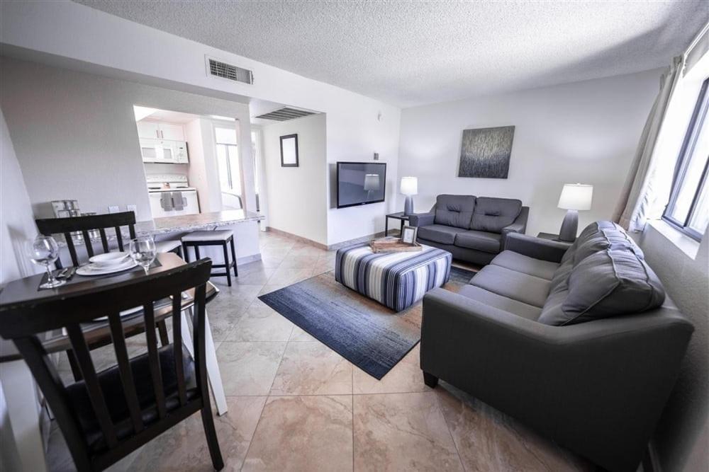 Apartment 206 Fully Furnished 1br Suite-prime Location Scottsdale