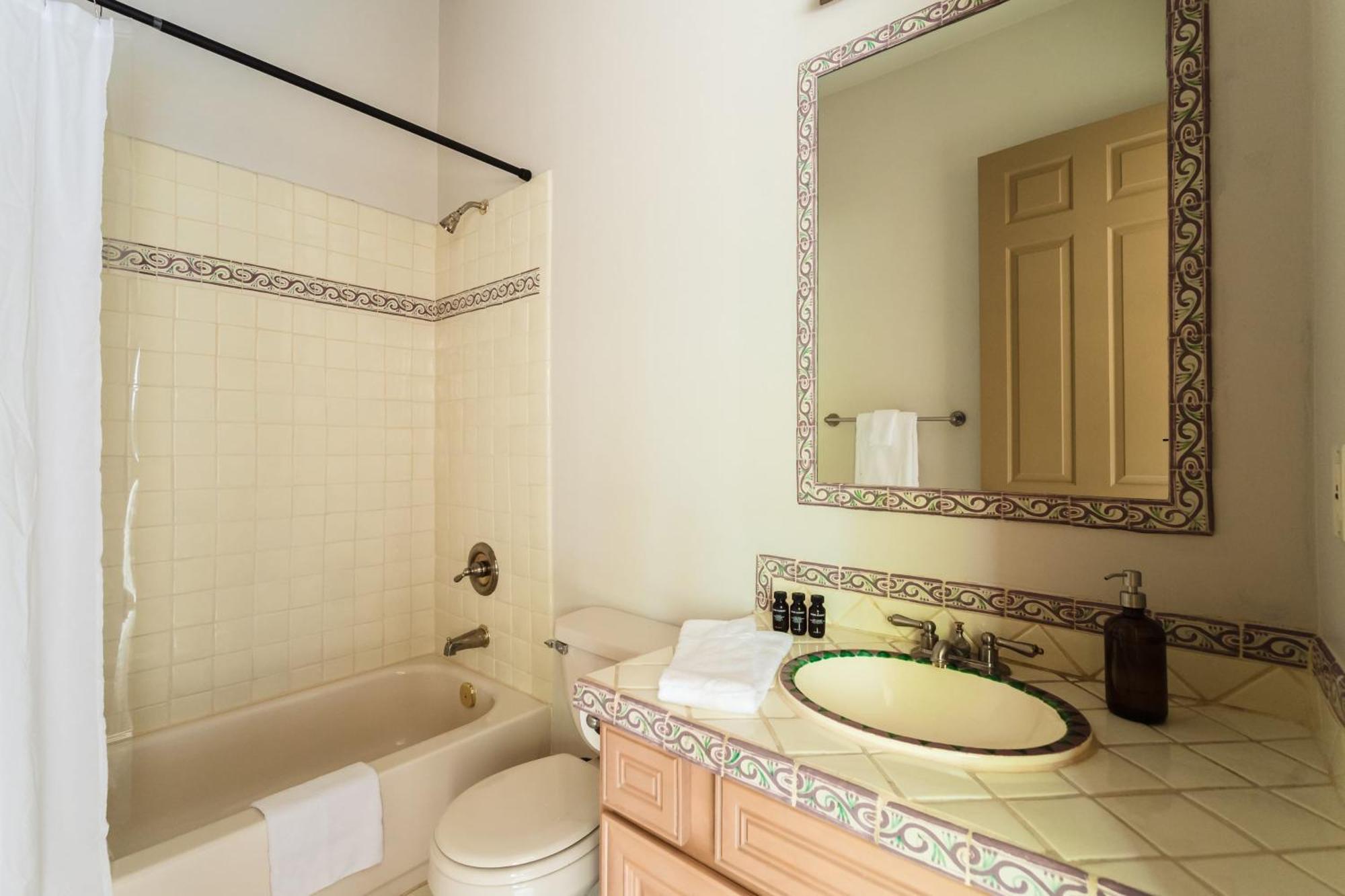 Farrier By Avantstay Spectacular 7br Mediterranean-style Estate W Pool Villa *