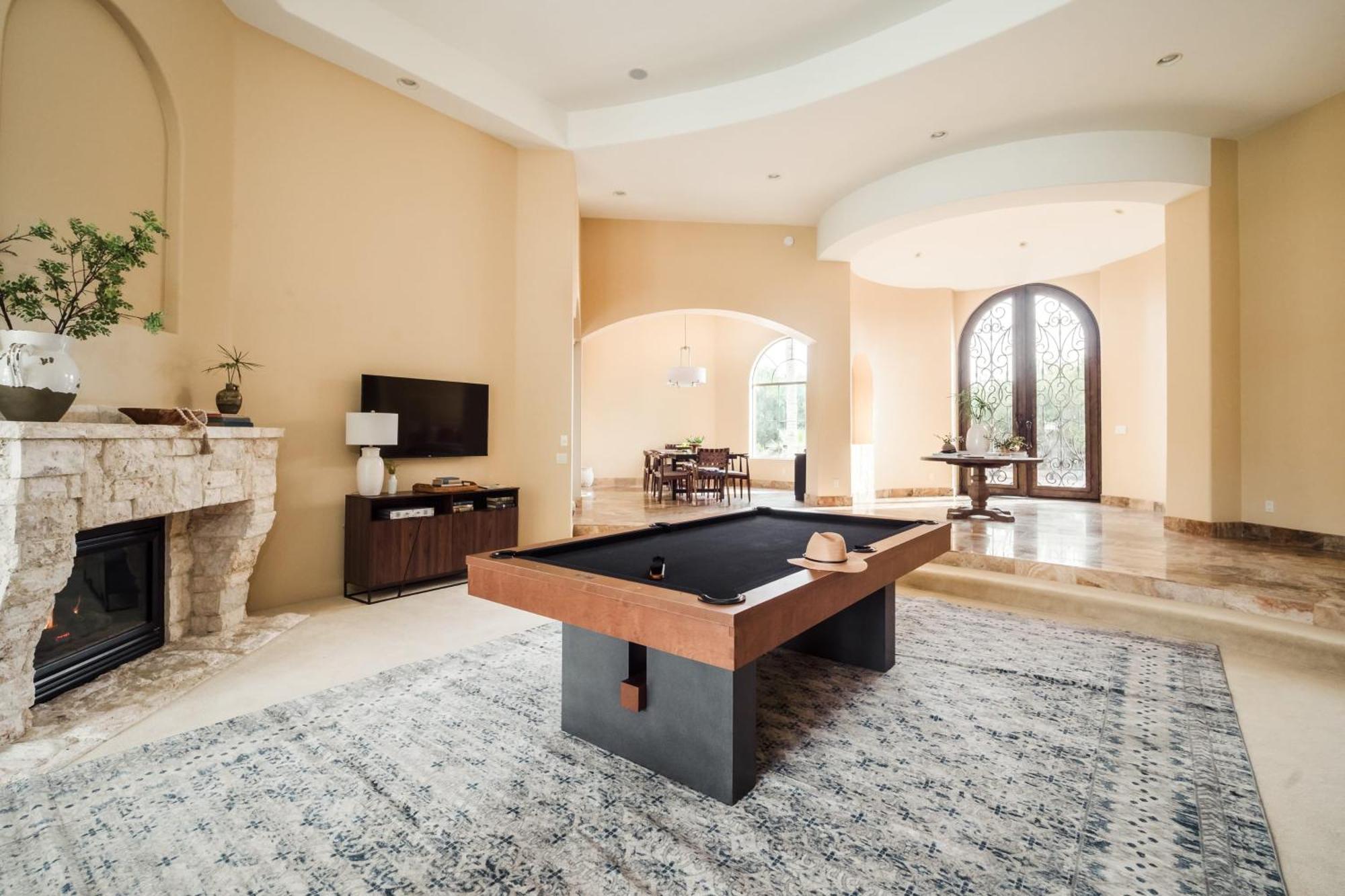 Farrier By Avantstay Spectacular 7br Mediterranean-style Estate W Pool