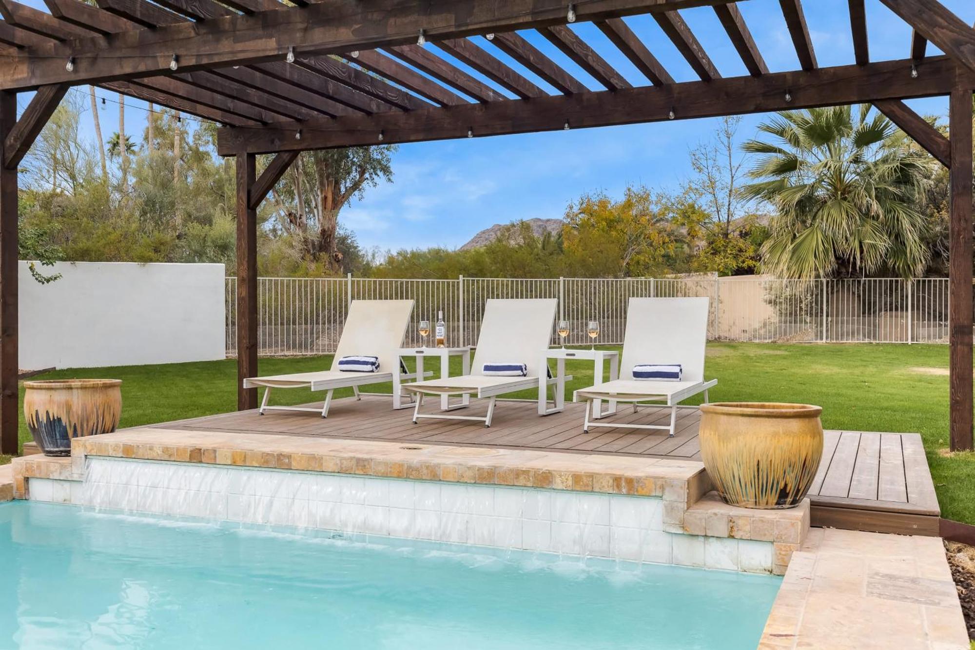 Farrier By Avantstay Spectacular 7br Mediterranean-style Estate W Pool *