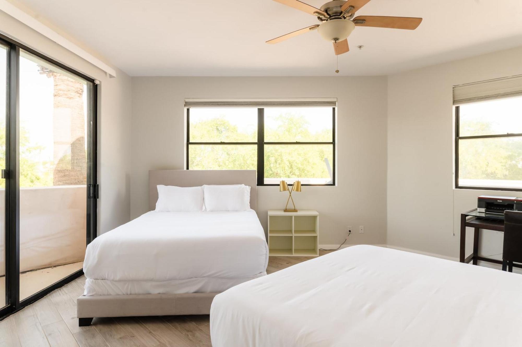 Holiday home Ivory Buyout By Avantstay Two Buyout Near Old Town W Large Patio *
