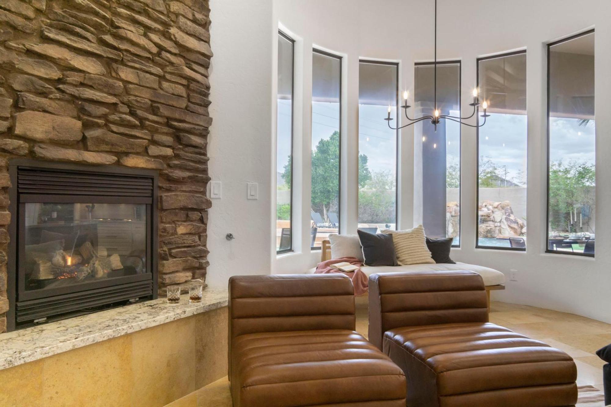 Arcadia By Avantstay Breathtaking Oasis In W Pool Hot Tub Game