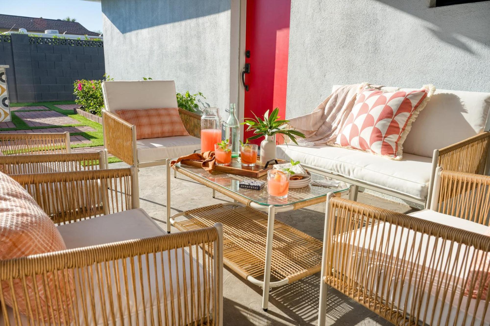 Holiday home Element By Avantstay Pool Firepit Game