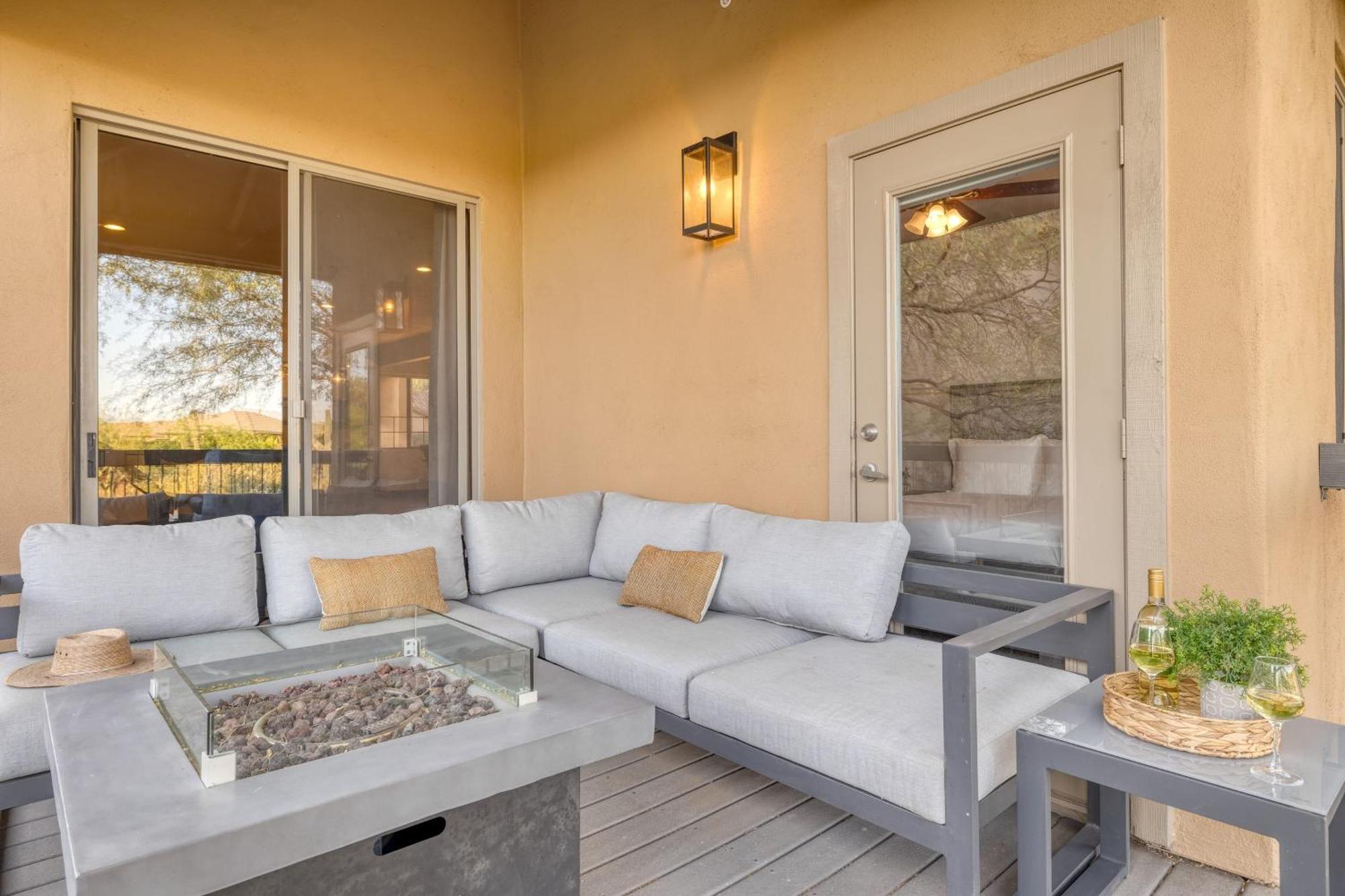 Desert Village Vista By Avantstay Patio W Fire Pit Pool Access *