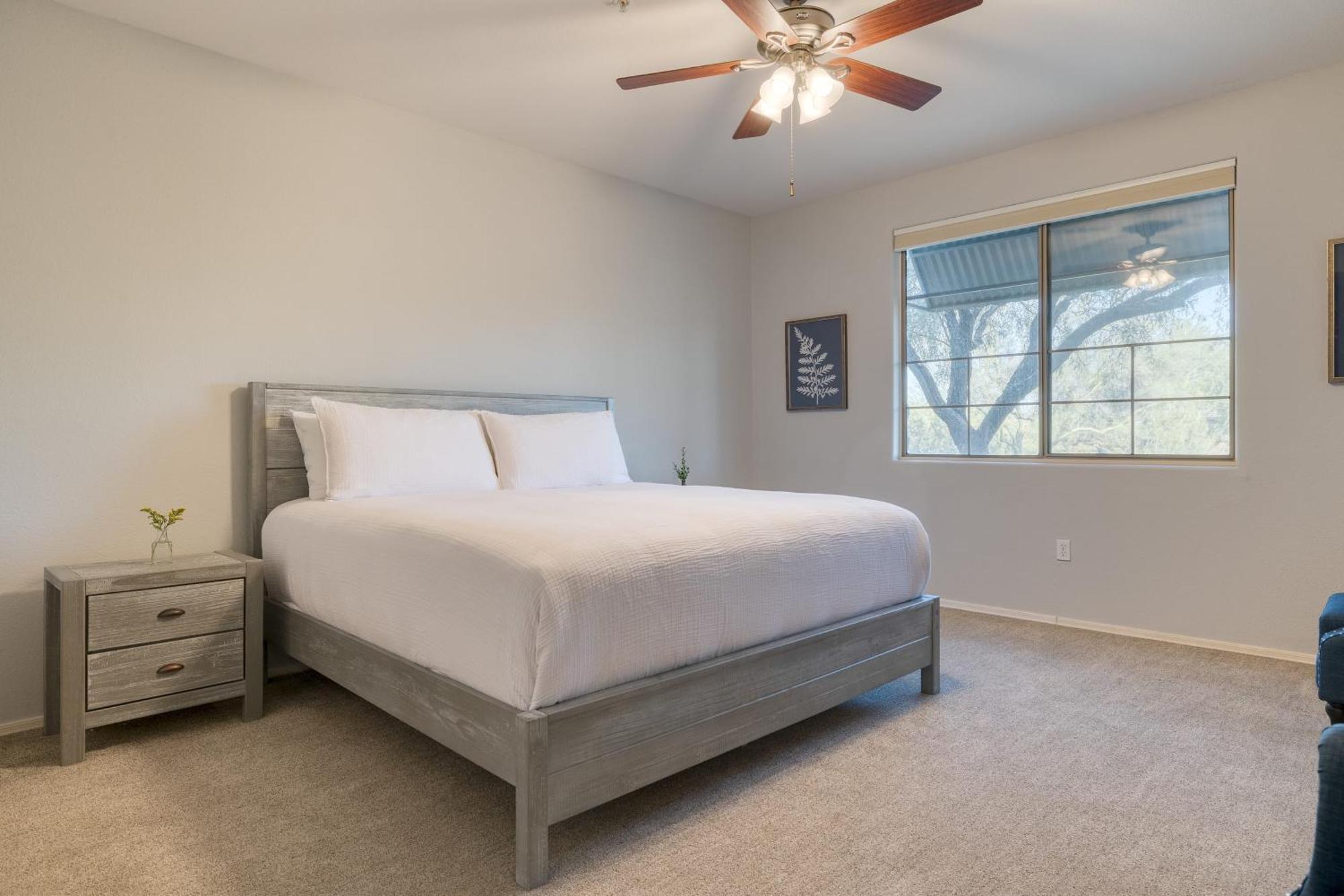 Desert Village Vista By Avantstay Patio W Fire Pit Pool Access Holiday home