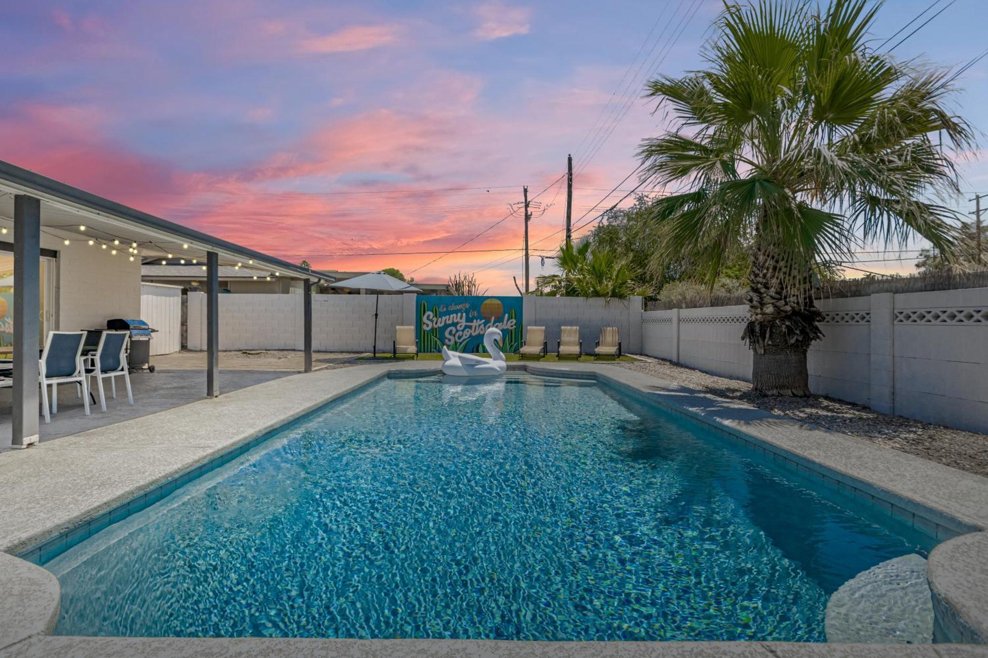Endless Elegance-mins 2 Old Town-large Groups