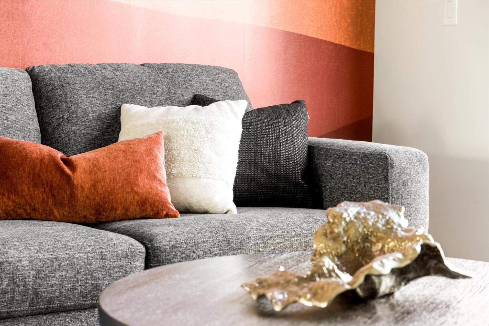 Desert Palm Luxury Space - Walk To Old Town! Holiday home