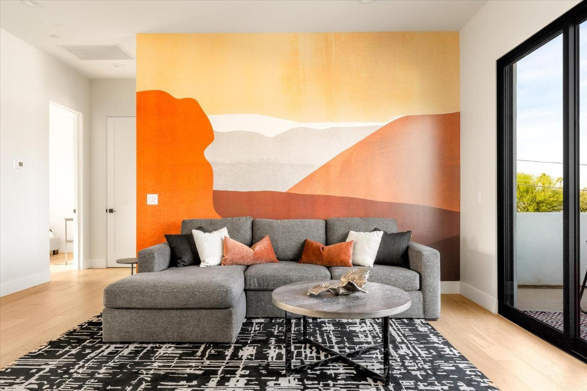 Desert Palm Luxury Space - Walk To Old Town! Holiday home *