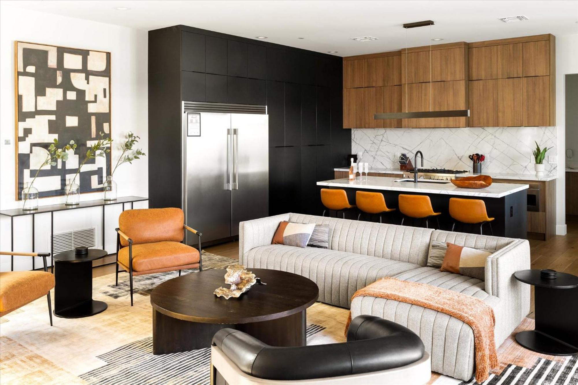 Desert Palm Luxury Space - Walk To Old Town! Holiday home Scottsdale