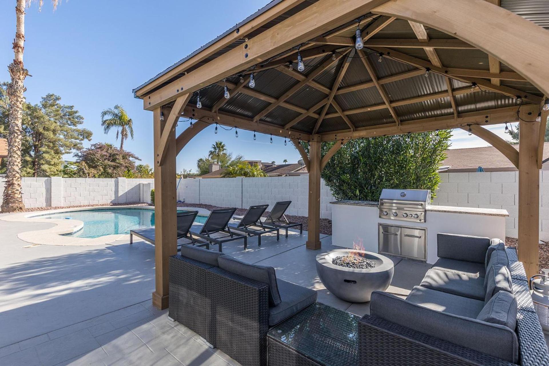 Blumoon-private Pool & Fire Pit-projection Theater Scottsdale