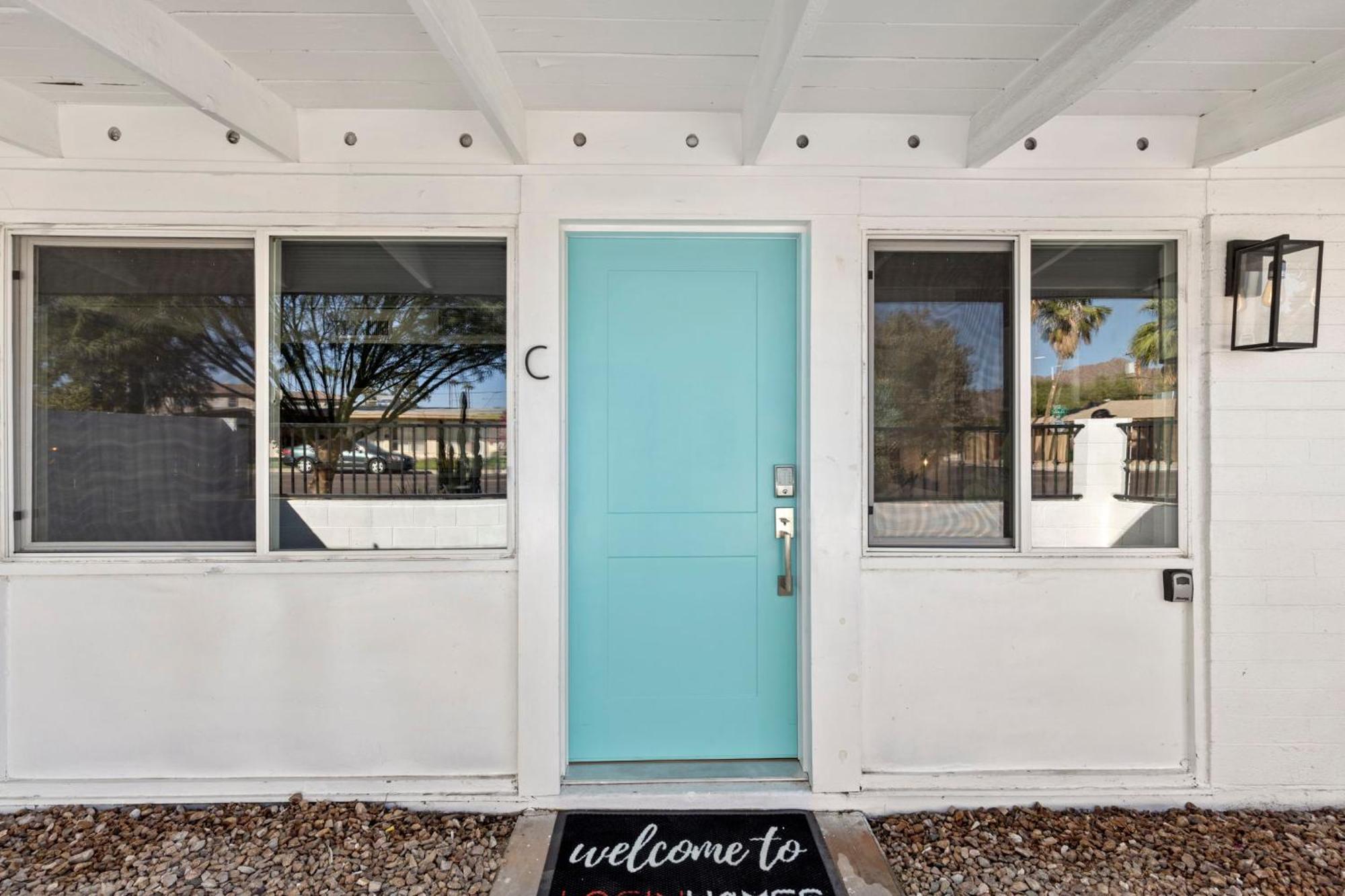 Brand New W Parking Blocks From Oldtown- 3c Scottsdale