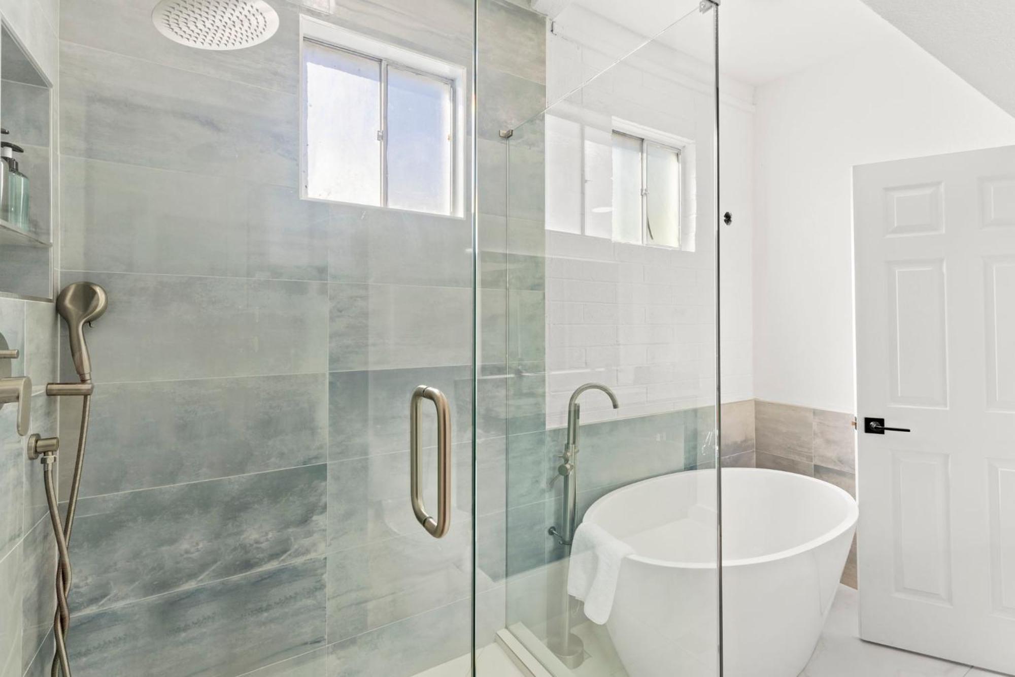 Brand New W Parking Blocks From Oldtown- 3c Holiday home Scottsdale