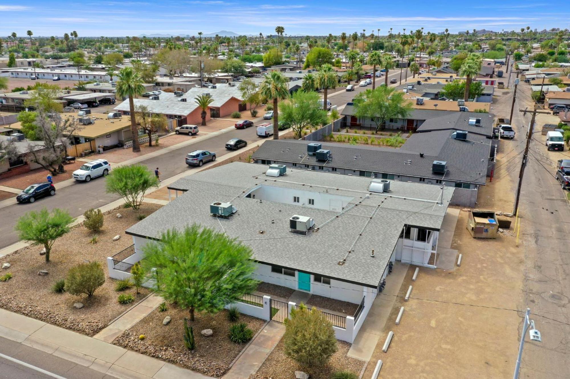 Brand New W Parking Blocks From Oldtown- 4d * Scottsdale