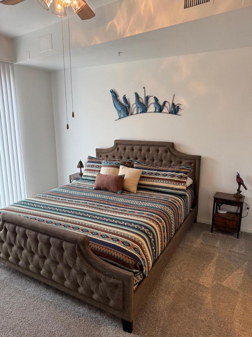 Step Out To Historic Old Town 2 King/2bath W/pool * Scottsdale