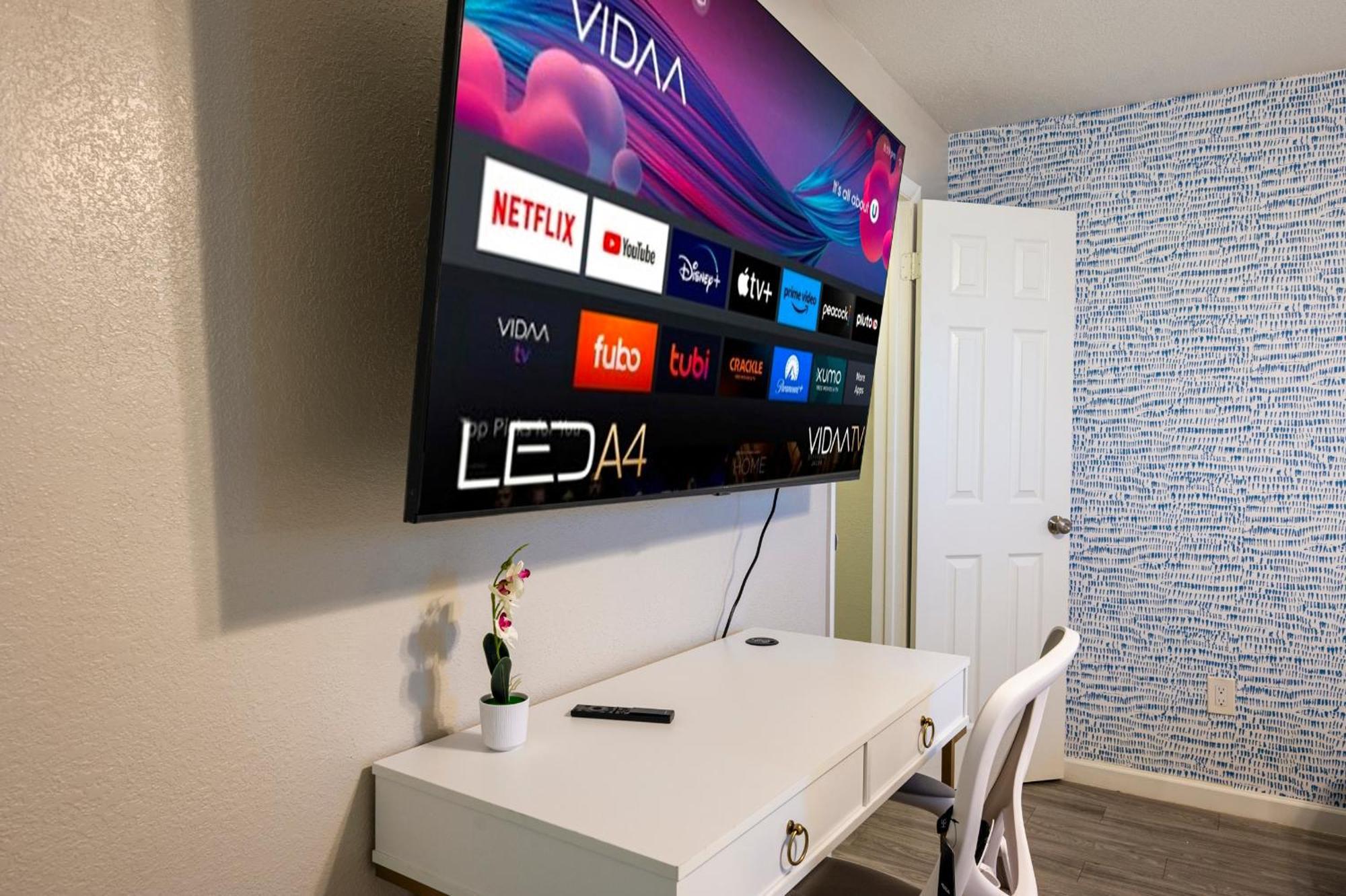 Apartment Modern 2br Escape With Pool & Free Parking *