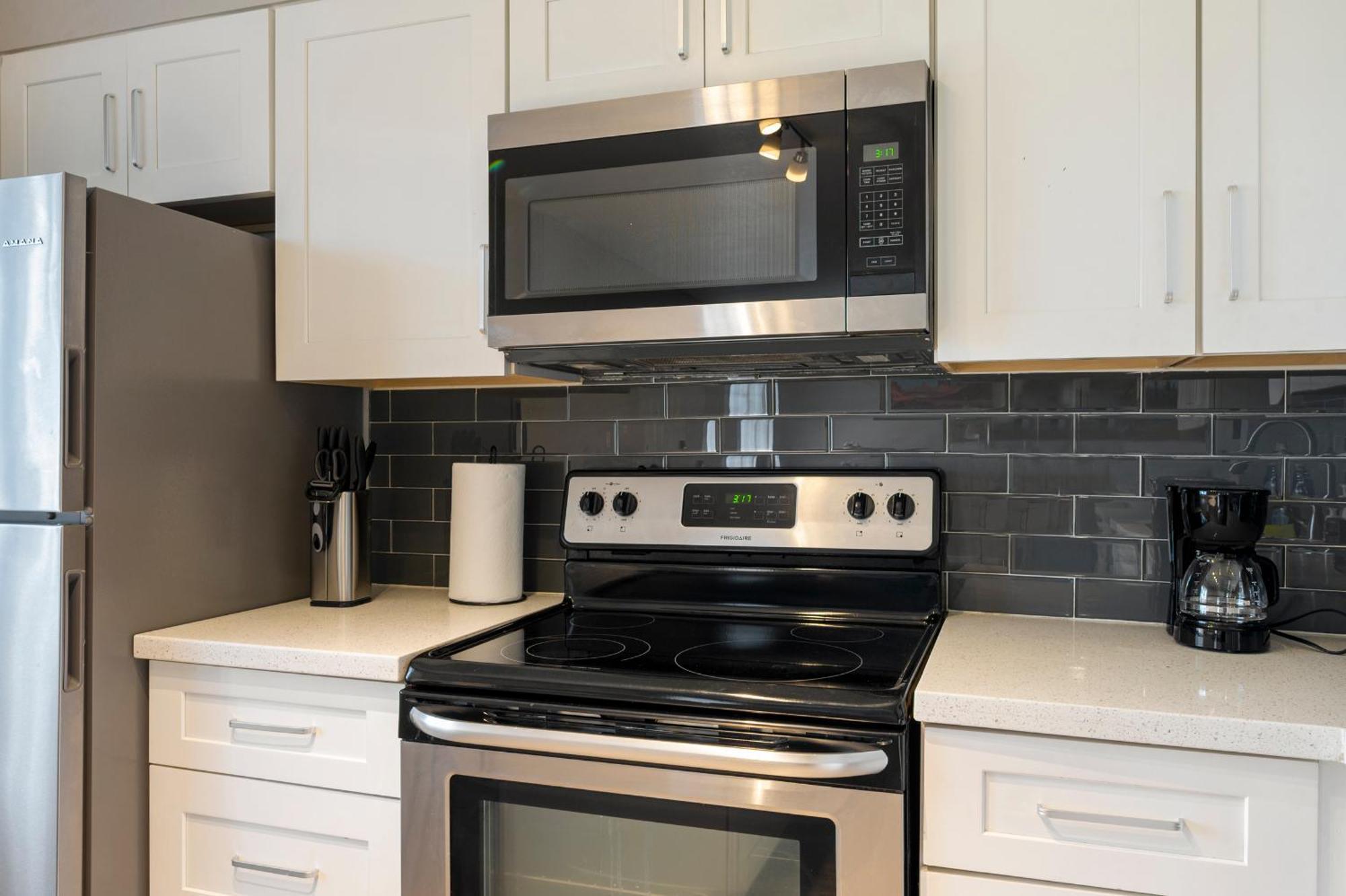 Apartment Modern 2b1b With Pool Access Scottsdale