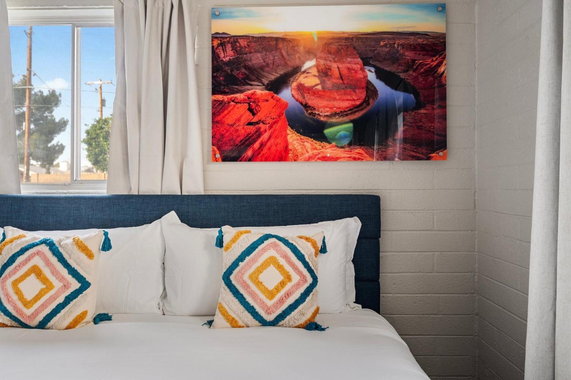Modern 2b2b Haven In Scottland Apartment
