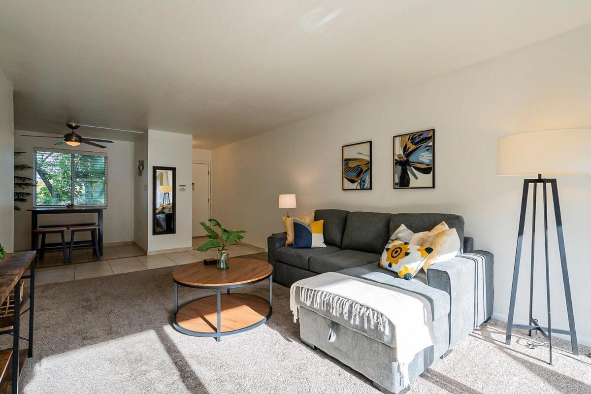 Modern - Get To Old Town In Minutes! *