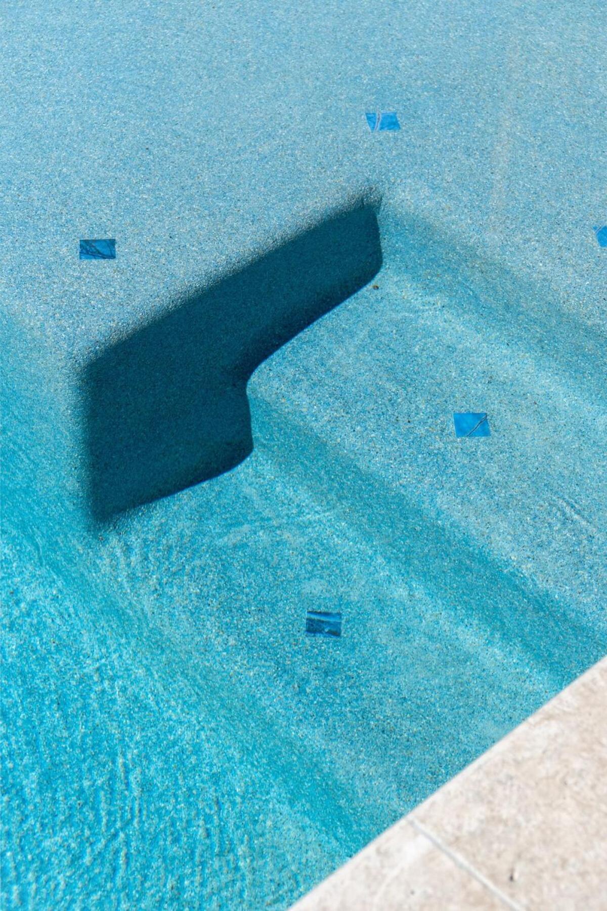 Renovated With Pool 3 Miles From Old Town
