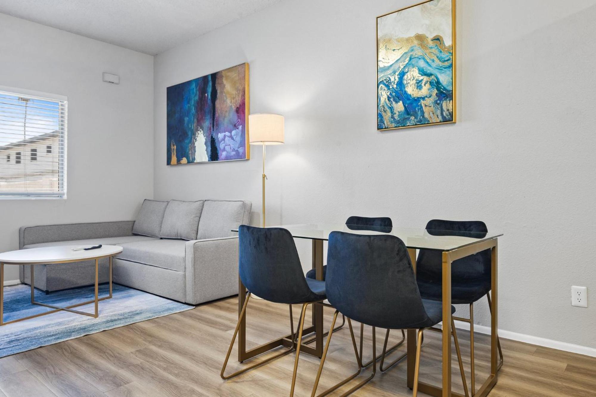 Cozy And Stylish 1b1b In Old Town Scottsdale