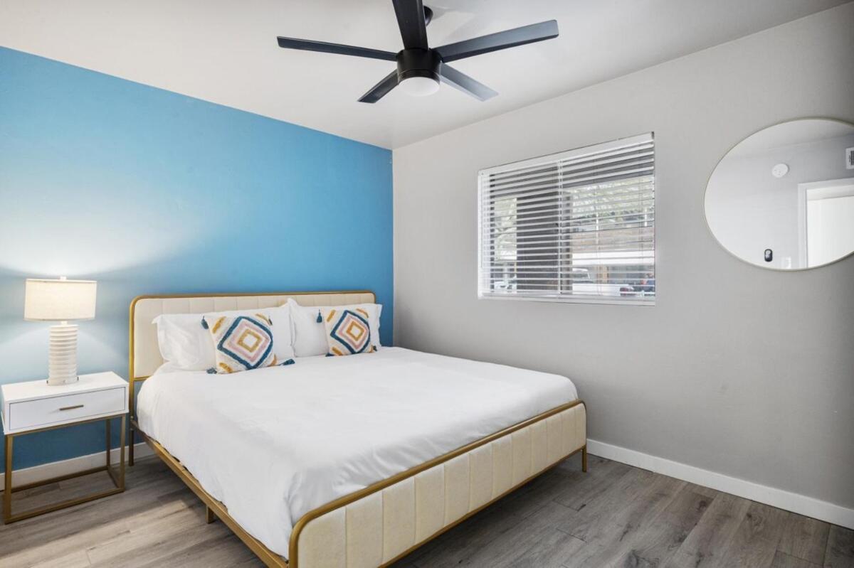 Trendy 2b1b Oasis In Old Town *