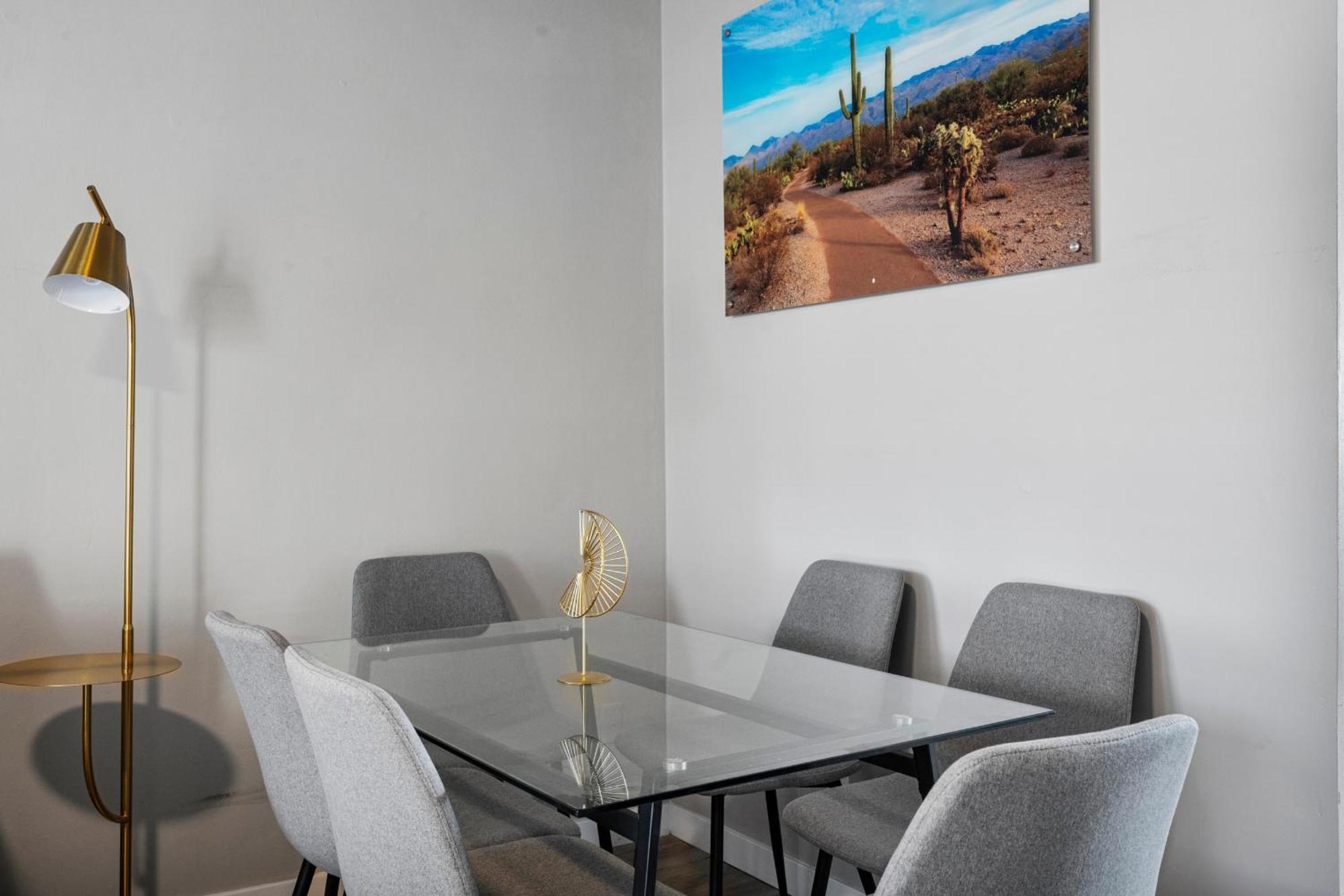 Chic 2b1b Hideaway In Old Town Apartment Scottsdale