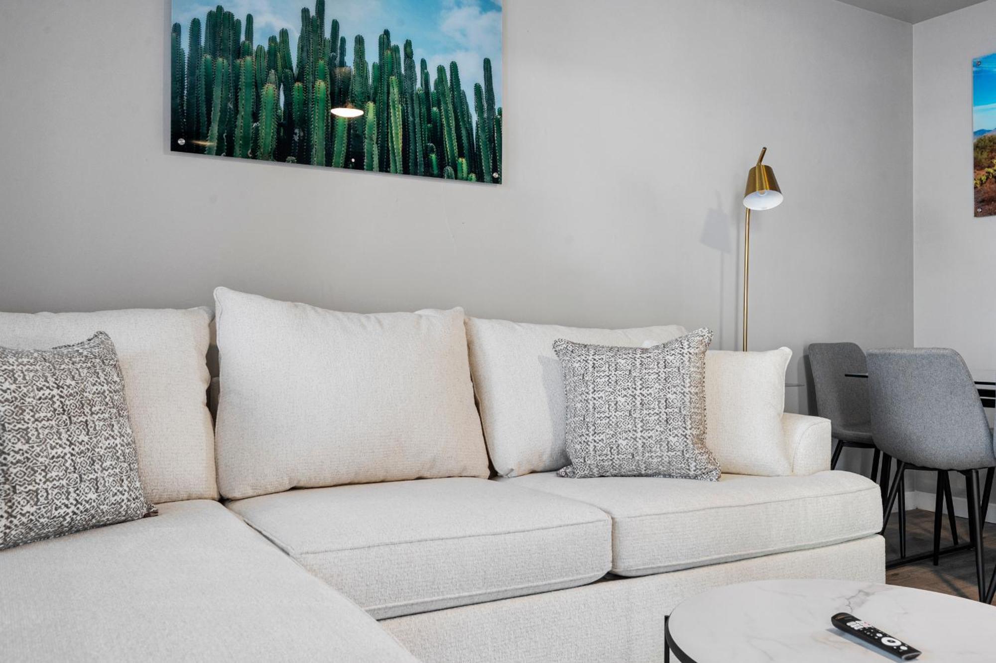 Chic 2b1b Hideaway In Old Town Scottsdale