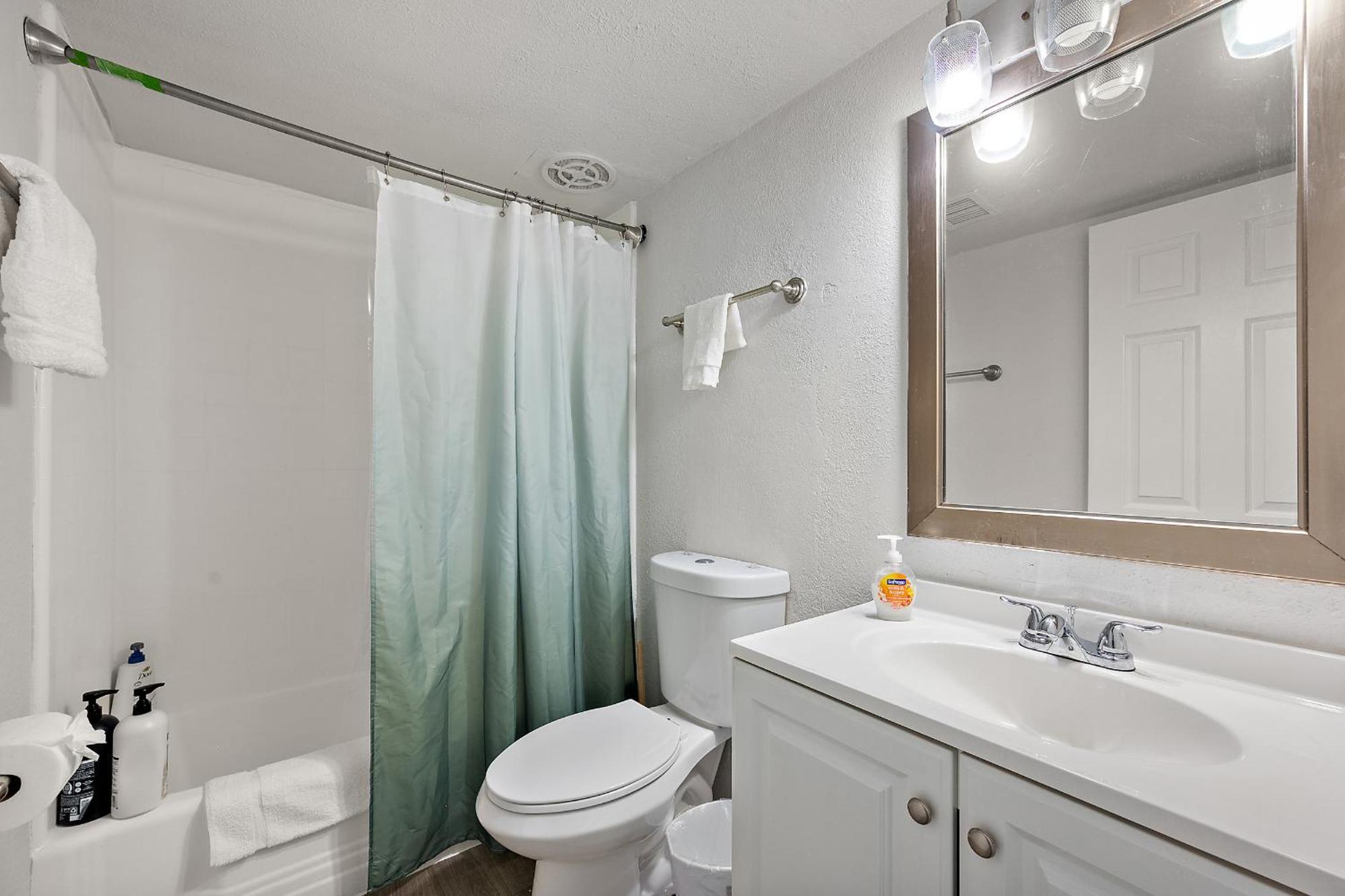 Apartment Stylish 2b1b Hideaway In Old Town