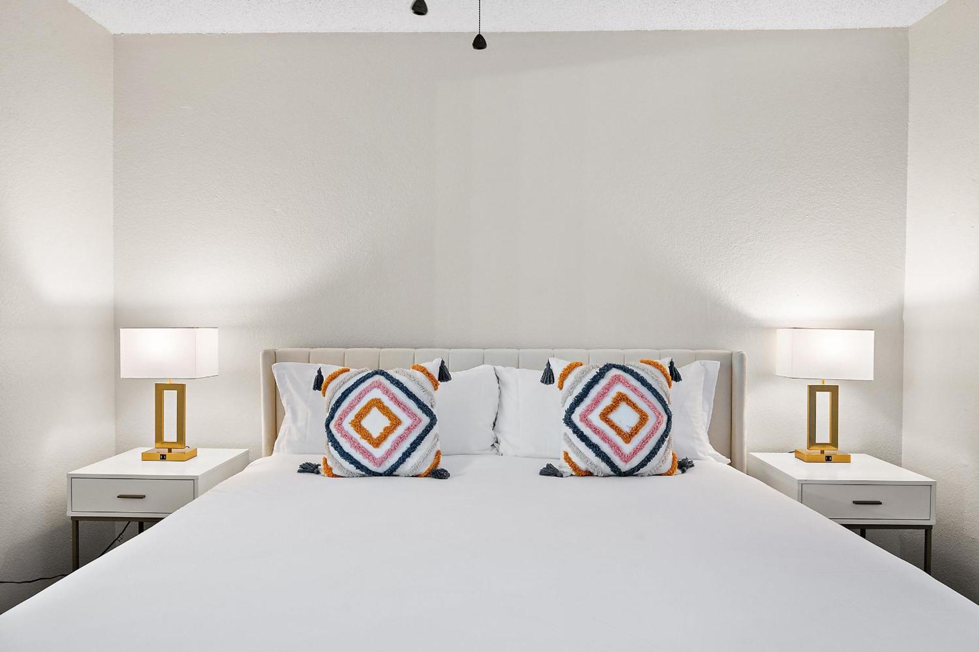Modern 1-bedroom Escape With Free Parking * Scottsdale