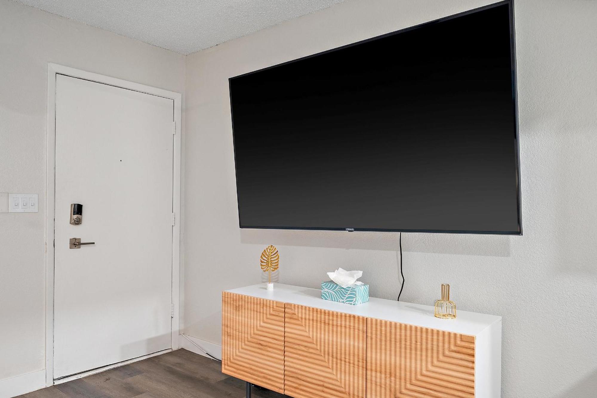 Apartment Modern 1-bedroom Escape With Free Parking