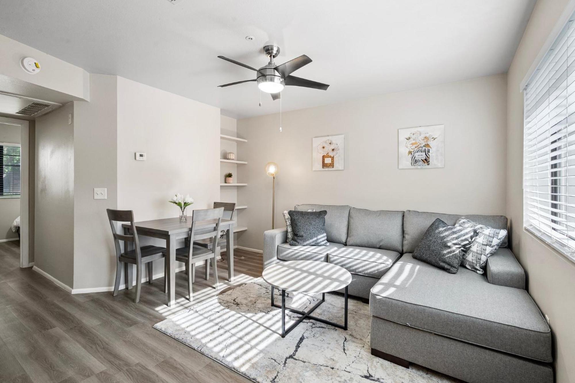 Apartment Cozy & Stylish 1b1b Oasis In Old Town Scottsdale