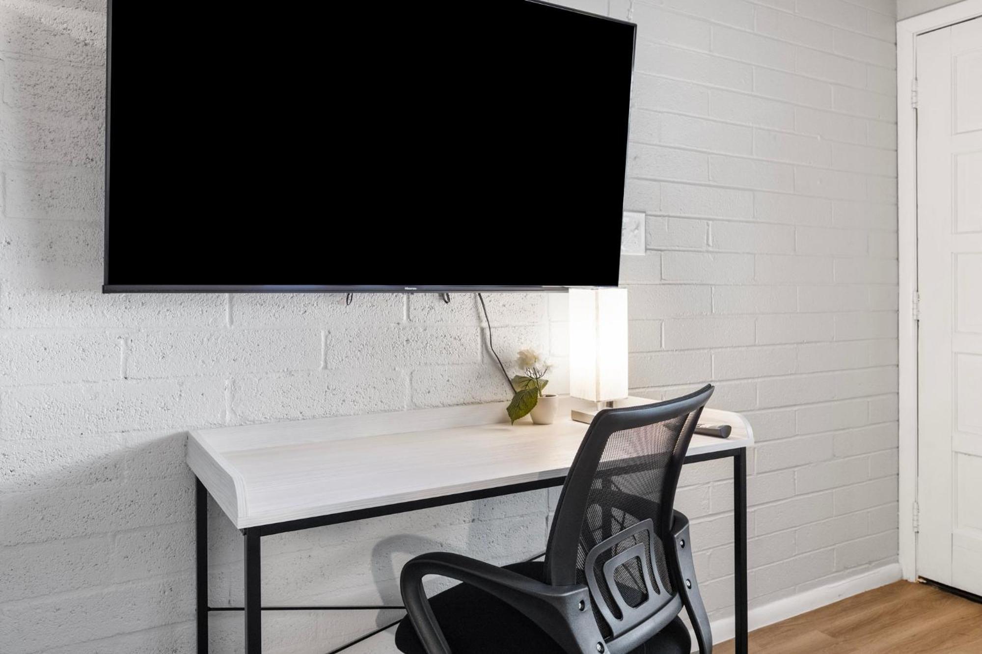 Apartment Chic And Cozy 1b1b Oasis In Old Town *
