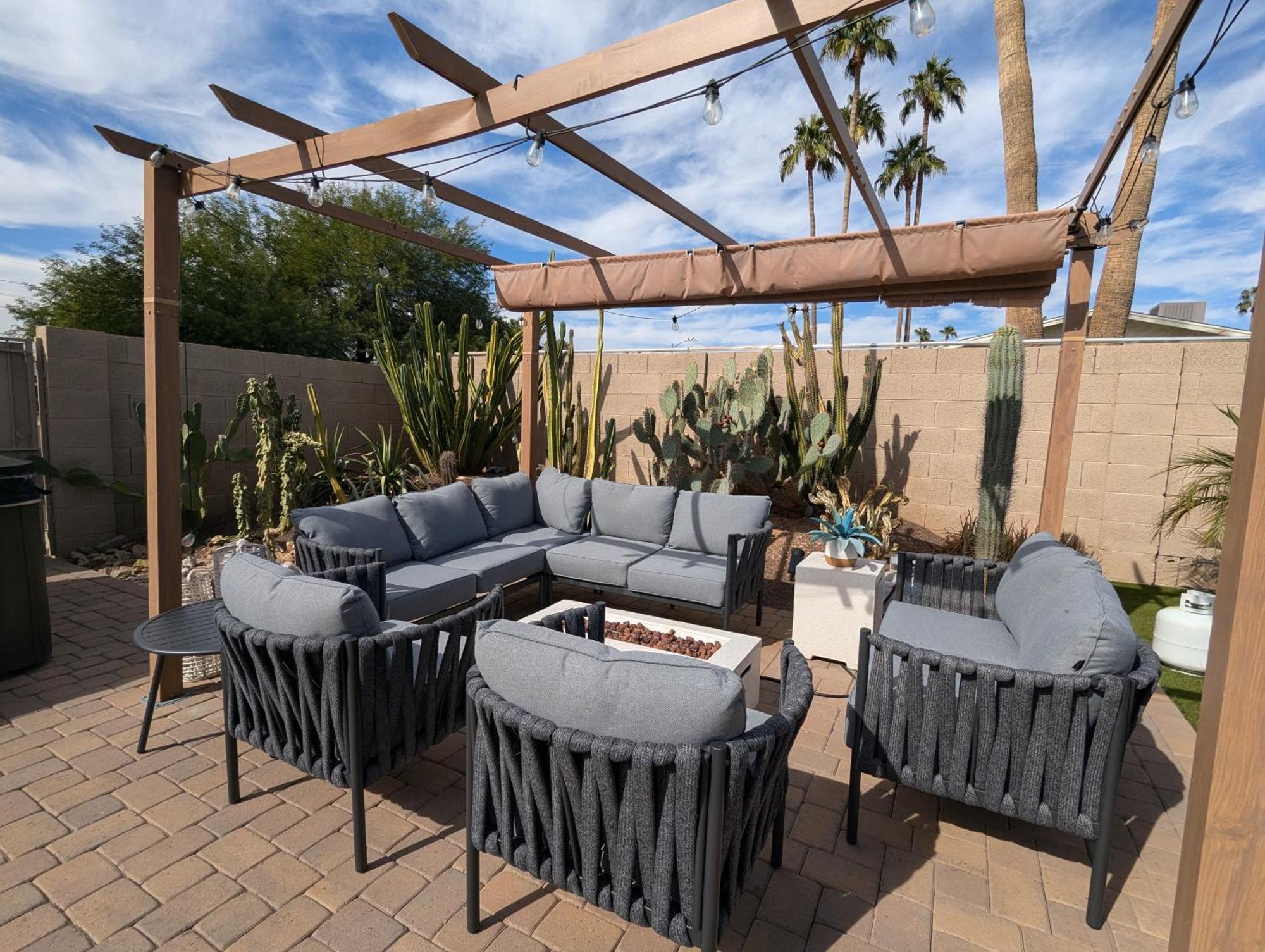 Designer Oasis - Private Pool & Insta Getaway