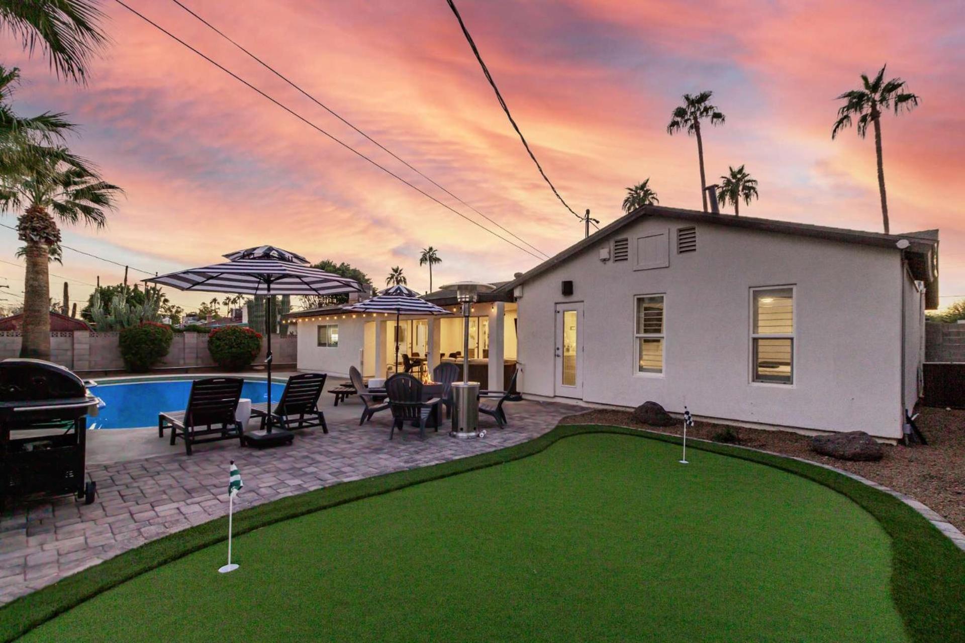 New - The Cypress Family Retreat Holiday home