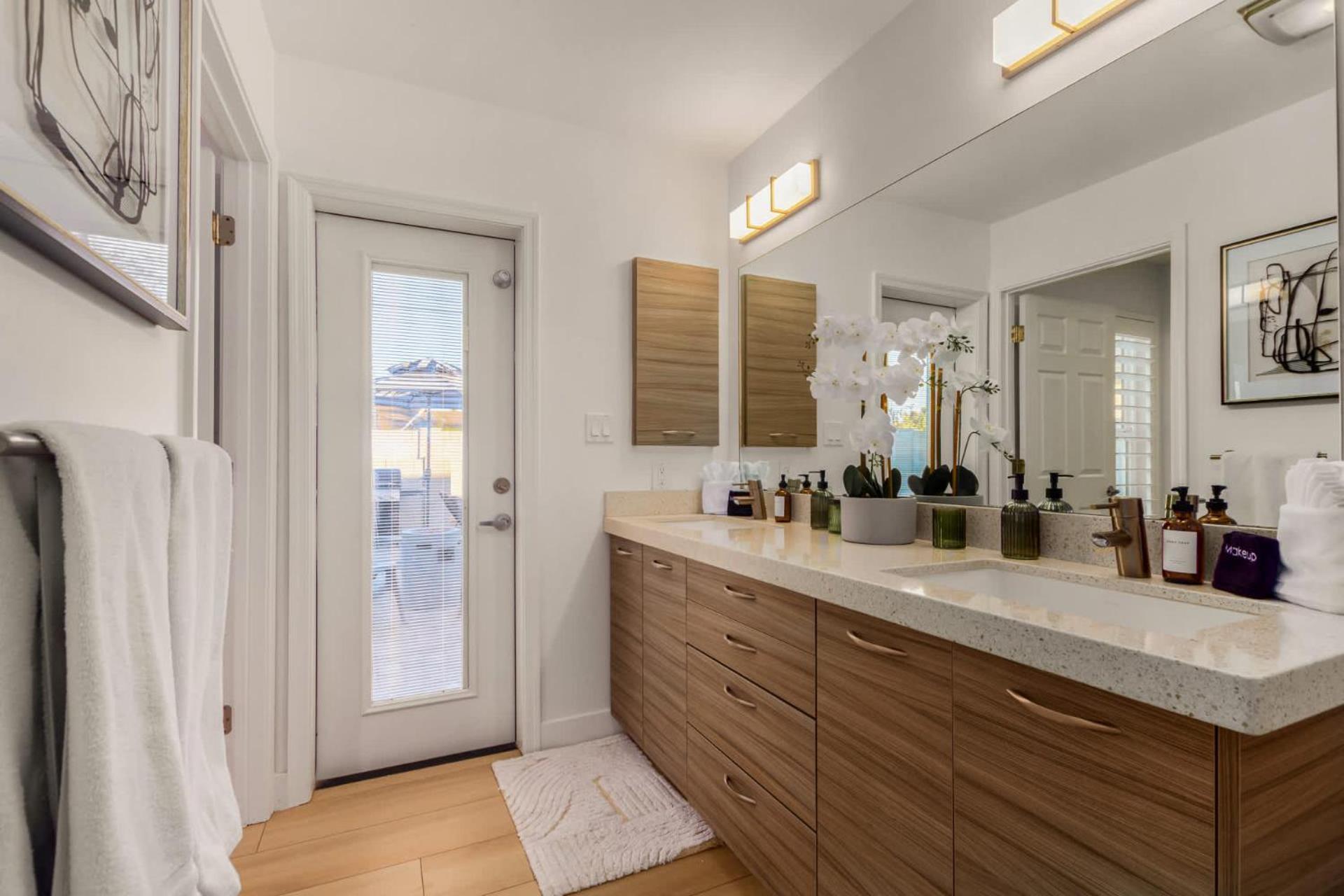 New - The Cypress Family Retreat Holiday home *