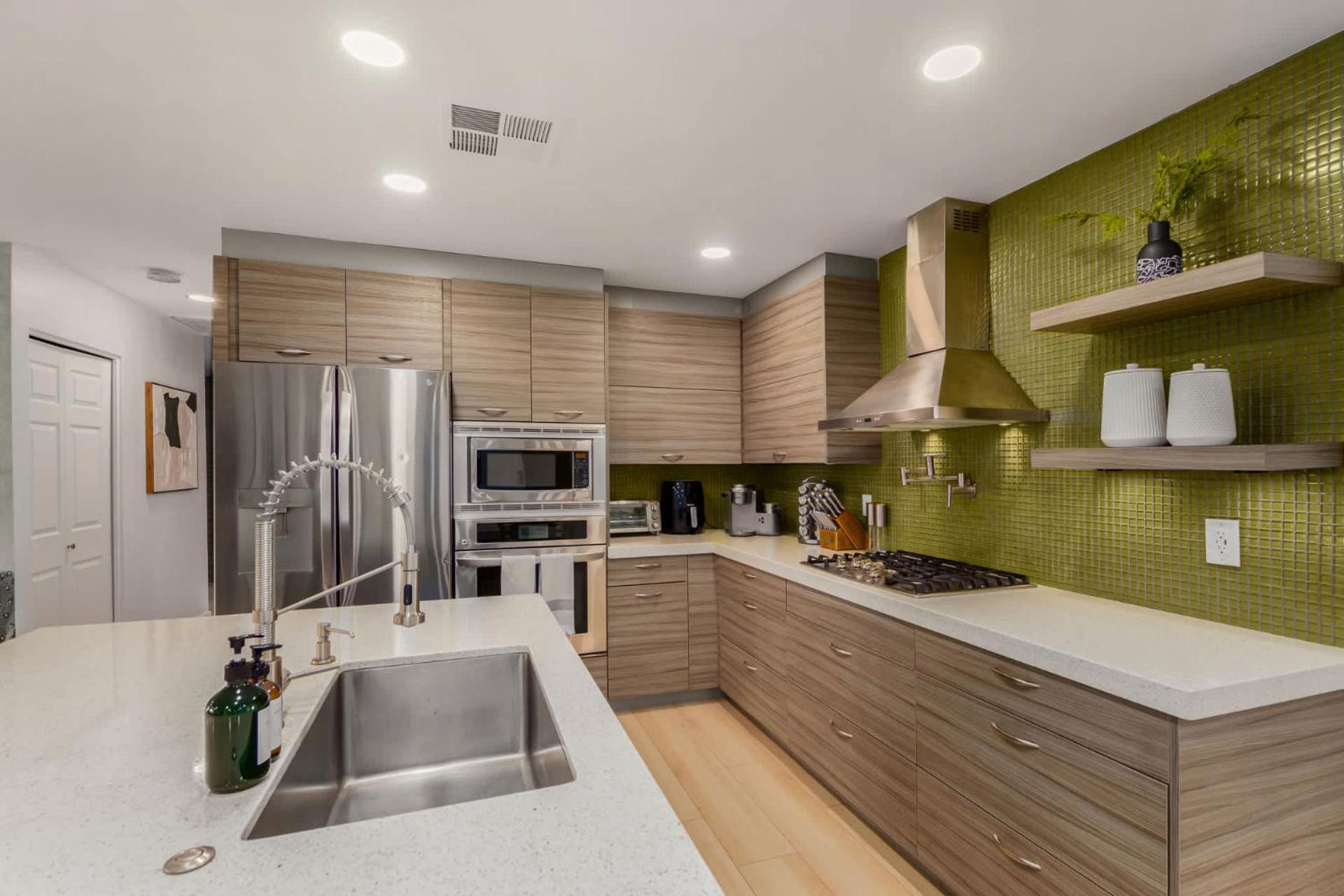 New - The Cypress Family Retreat Holiday home