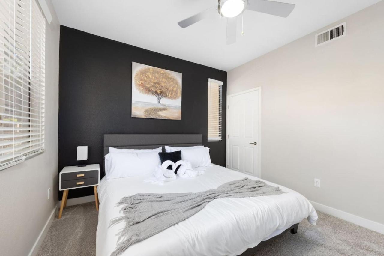 Apartment Chic 2Br - Pool,Gym,Parkng,Near Mayo Clnc&Westwrld *