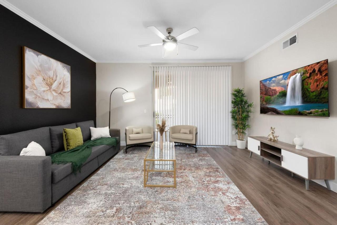 Chic 2Br - Pool,Gym,Parkng,Near Mayo Clnc&Westwrld * Scottsdale