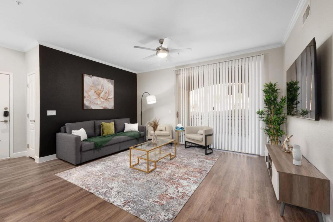 Apartment Chic 2Br - Pool,Gym,Parkng,Near Mayo Clnc&Westwrld