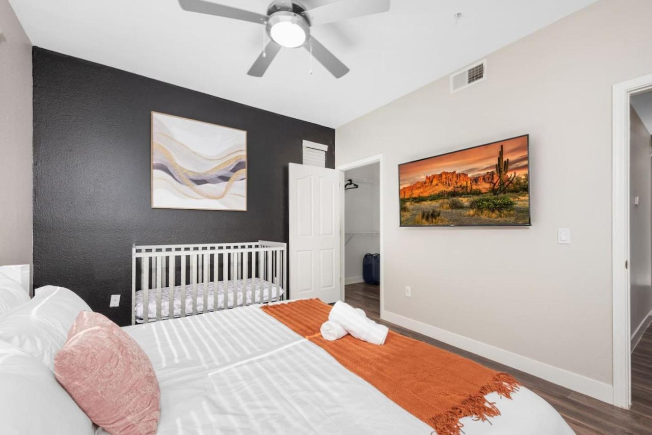 Stylish2Br Pool Gym Parkng Near Mayo Clnc Westwrld *