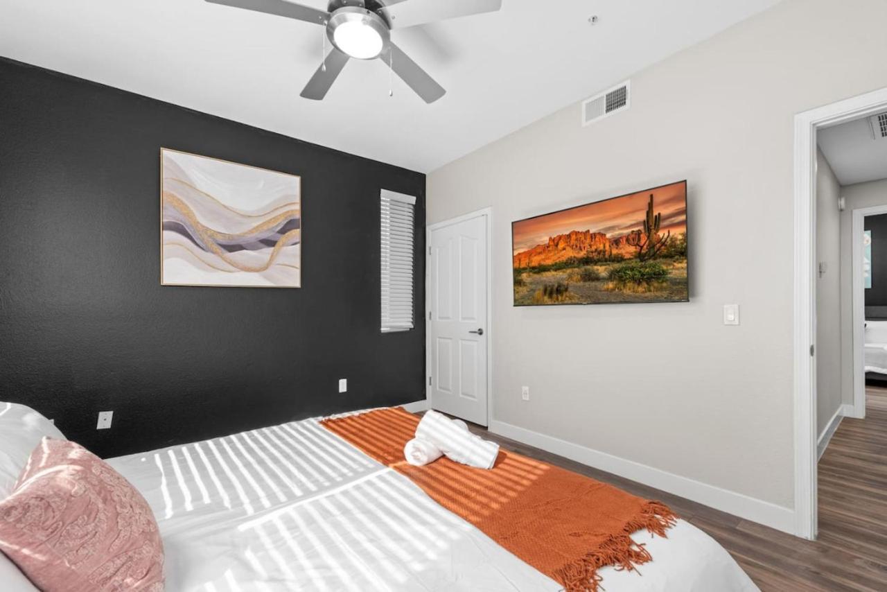 Stylish2Br Pool Gym Parkng Near Mayo Clnc Westwrld Apartment Scottsdale