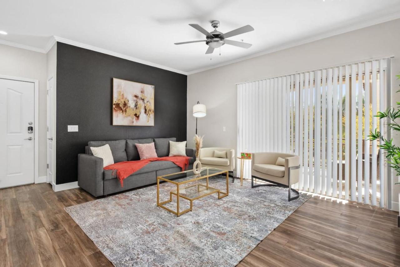 Stylish2Br Pool Gym Parkng Near Mayo Clnc Westwrld *