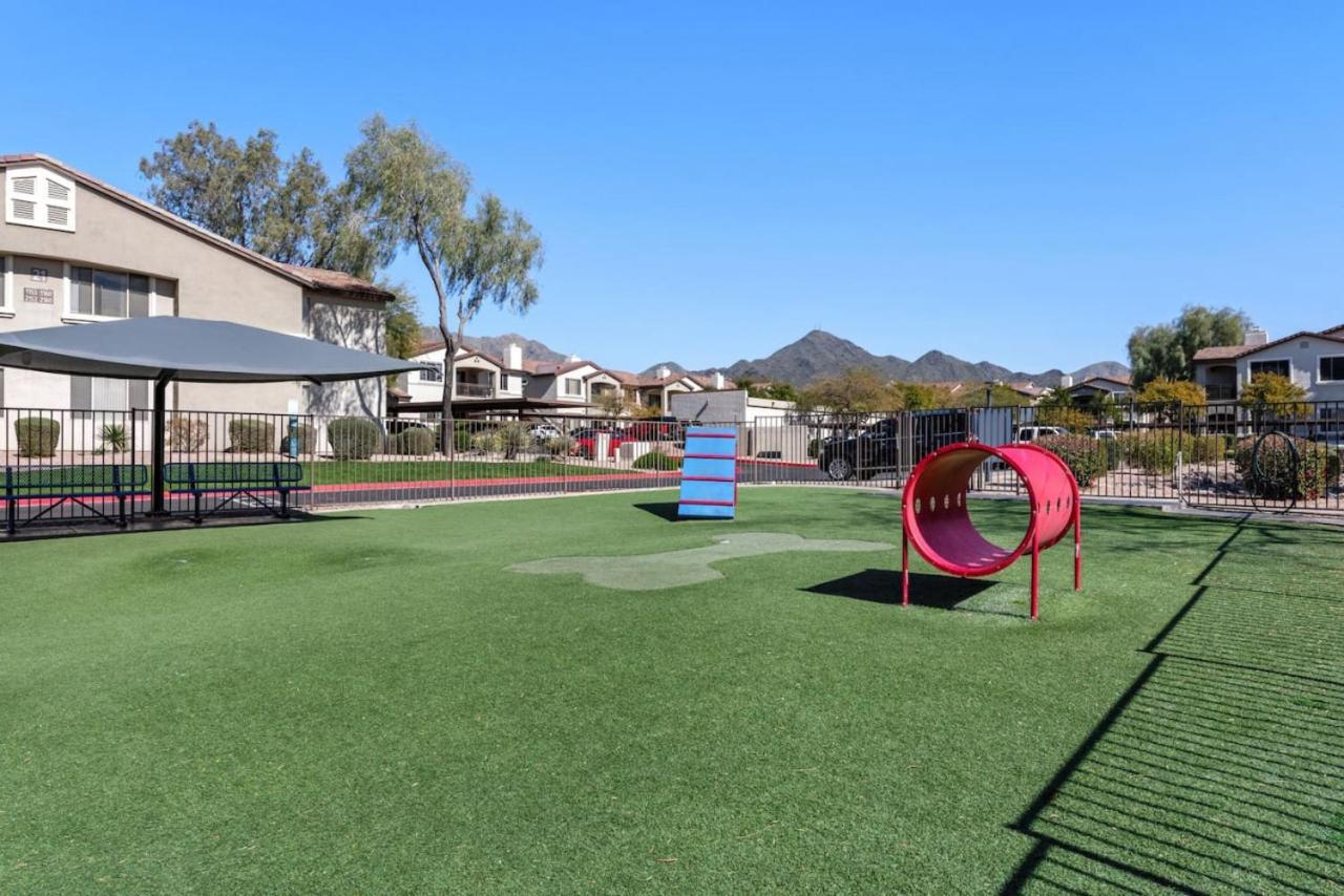 Chic 1Br-Pool,Gym,Prkng,Near Mayo Clnc&Westwrld Apartment *