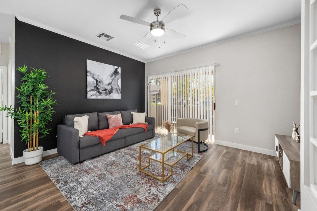 Apartment Chic 1Br-Pool,Gym,Prkng,Near Mayo Clnc&Westwrld