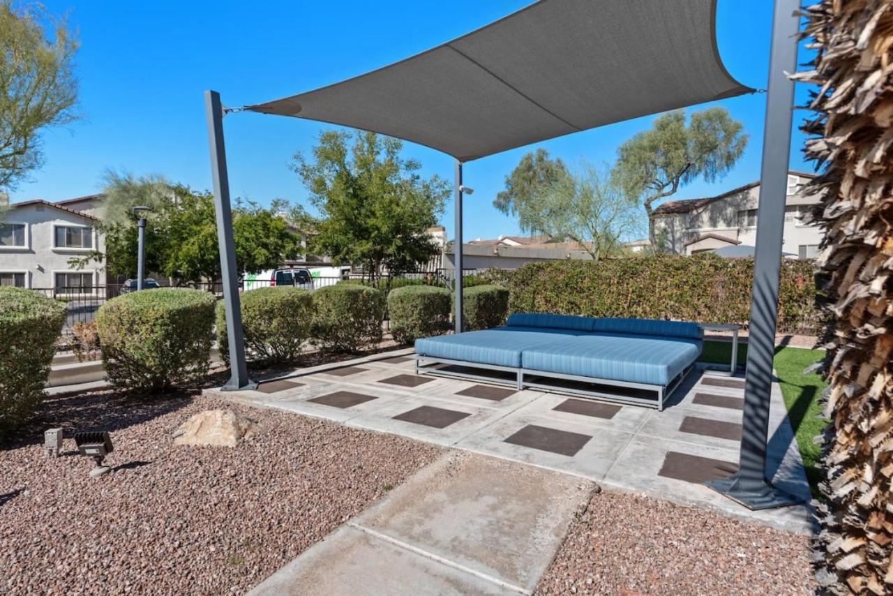 Chic 1Br-Pool,Gym,Prkng,Near Mayo Clnc&Westwrld Apartment *