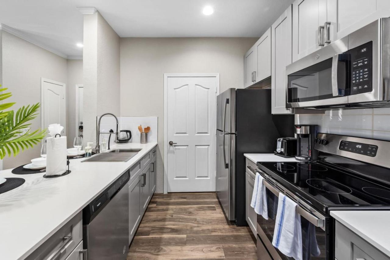 Apartment Chic 1Br-Pool,Gym,Prkng,Near Mayo Clnc&Westwrld