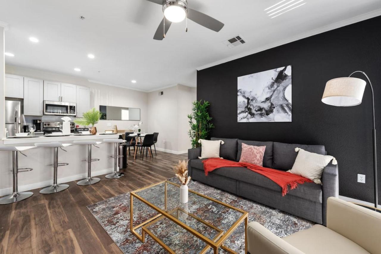 Apartment Chic 1Br-Pool,Gym,Prkng,Near Mayo Clnc&Westwrld Scottsdale